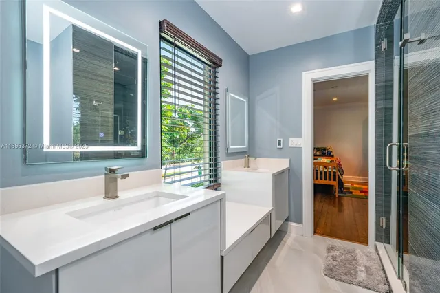 $9,975 | 5808 Alton Road, Miami Beach, FL 33140