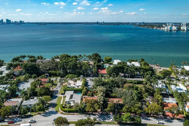 $9,975 | 5808 Alton Road, Miami Beach, FL 33140