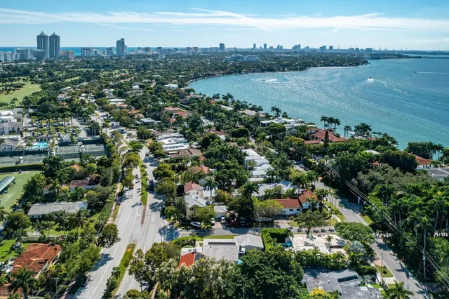 $9,975 | 5808 Alton Road, Miami Beach, FL 33140