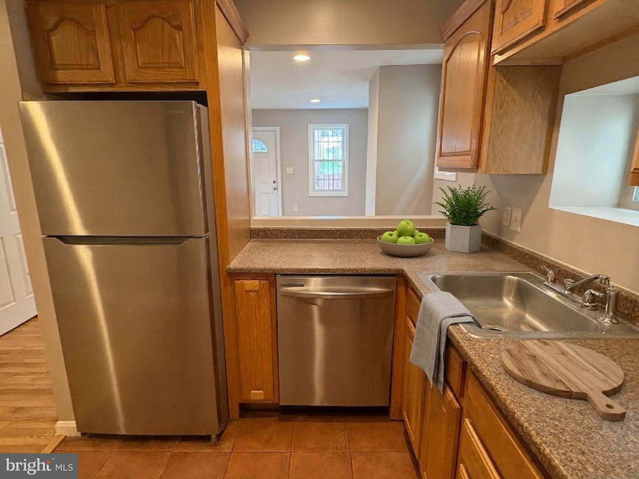 5126 Call Place Southeast Washington, DC 20019 - Photo 4 of 42 Charming kitchen