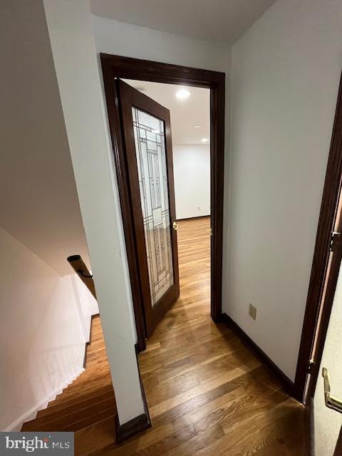 719 Taylor Drive Folcroft, PA 19032 - Photo 21 of 29 a view of front door