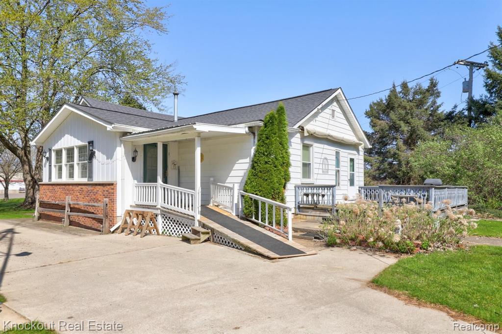 703 State Road Vassar, MI 48768 - Photo 34 of 51