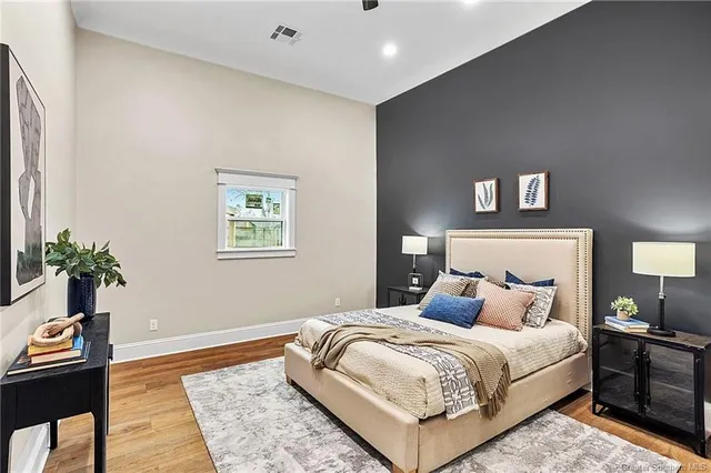 $389,000 | 1450 North Chateau Circle, Lake Charles, LA 70605