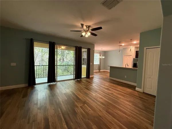 $2,500 | 20515 Grand Vista Lane, Tampa, FL 33647