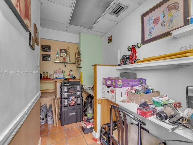 $965,000 | 520 Northwest 32nd Place, Miami, FL 33125