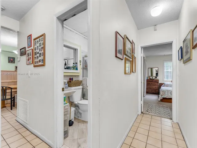 $965,000 | 520 Northwest 32nd Place, Miami, FL 33125