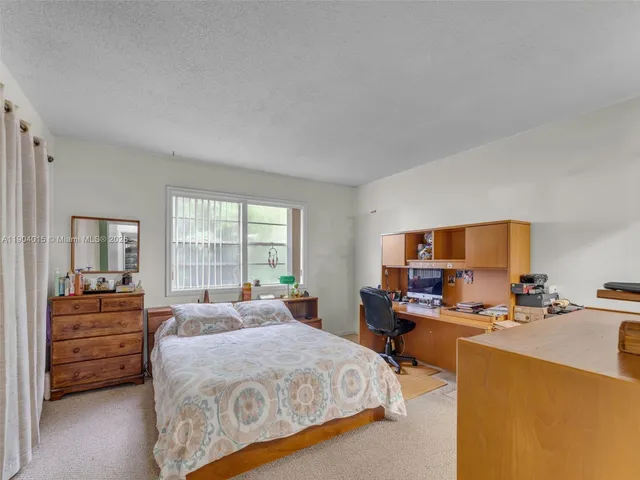 $965,000 | 520 Northwest 32nd Place, Miami, FL 33125