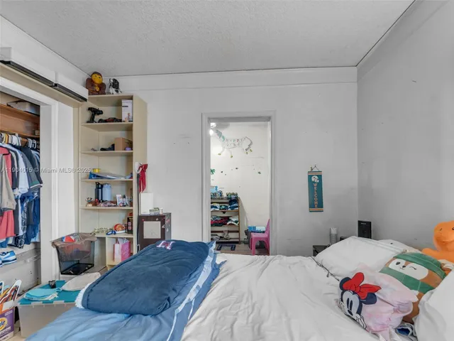 $965,000 | 520 Northwest 32nd Place, Miami, FL 33125