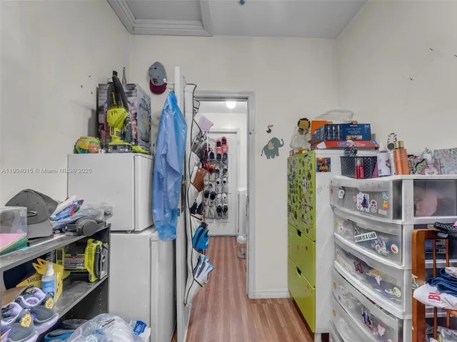 $965,000 | 520 Northwest 32nd Place, Miami, FL 33125