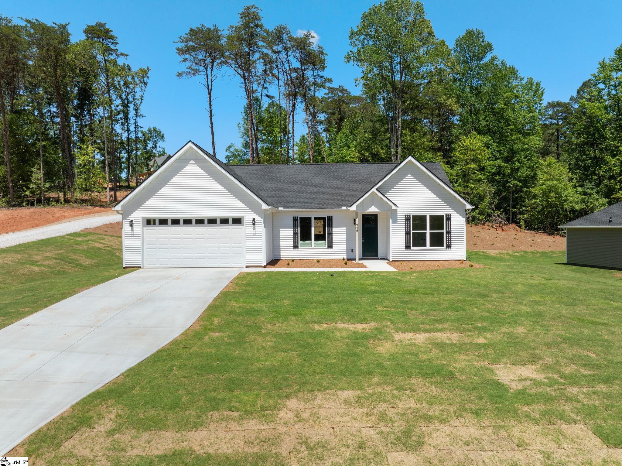 946 Tubbs Mountain Road Travelers Rest, SC 29690 - Photo 1 of 33