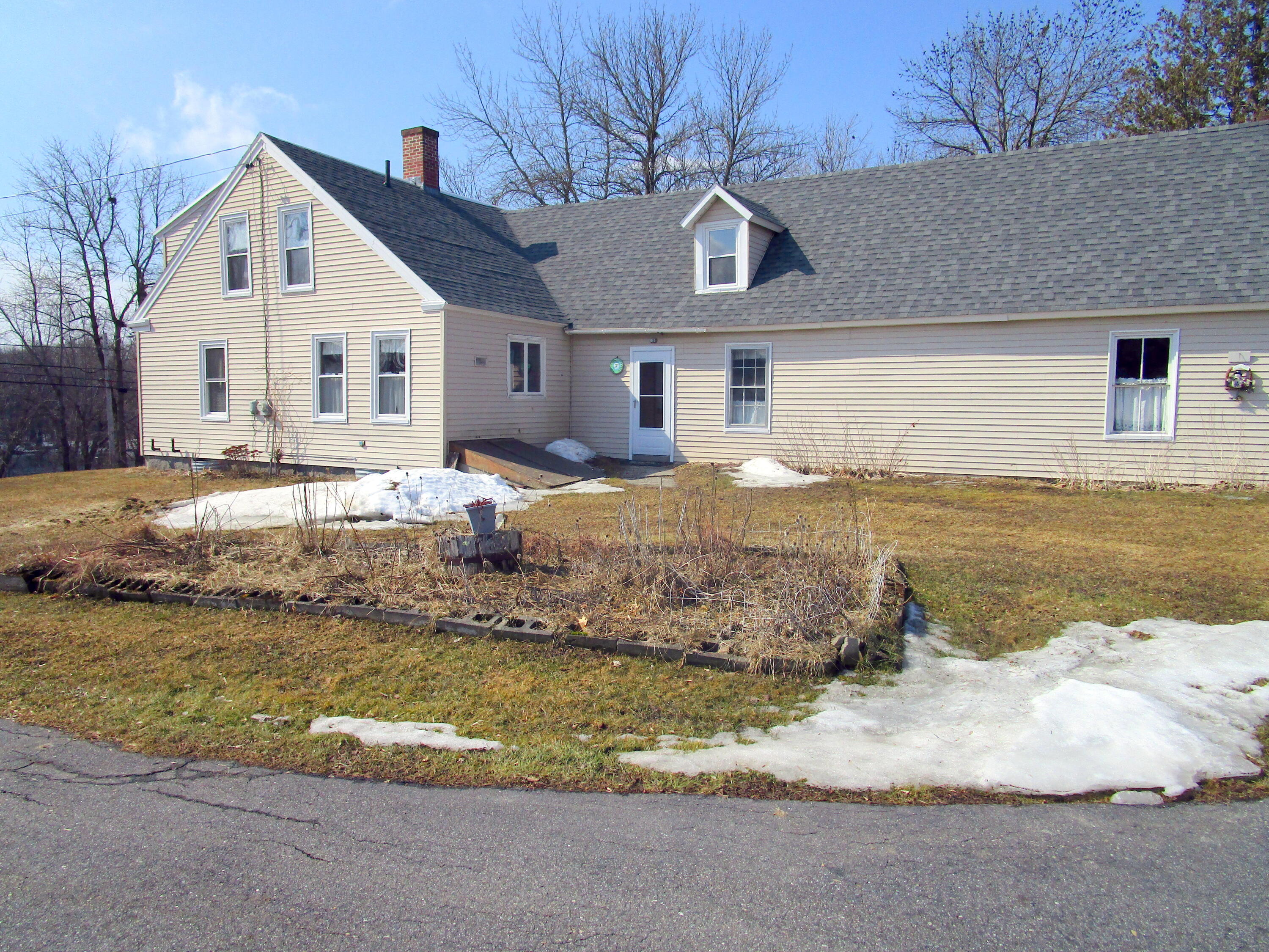 1278 Main Street Clinton, ME 04927 - Photo 17 of 21 Back of house