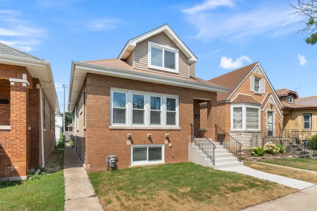 $649,900 | 4230 North Monitor Avenue, Chicago, IL 60634