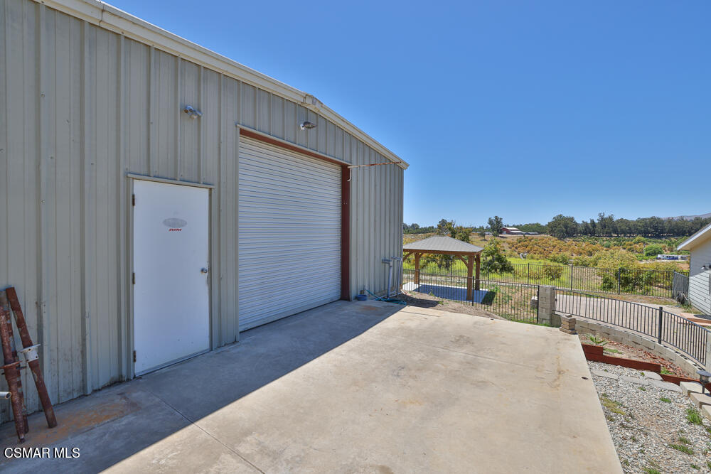6500 Meadowglade Drive Moorpark, CA 93021 - Photo 10 of 64 a view of a roof deck with a big yard