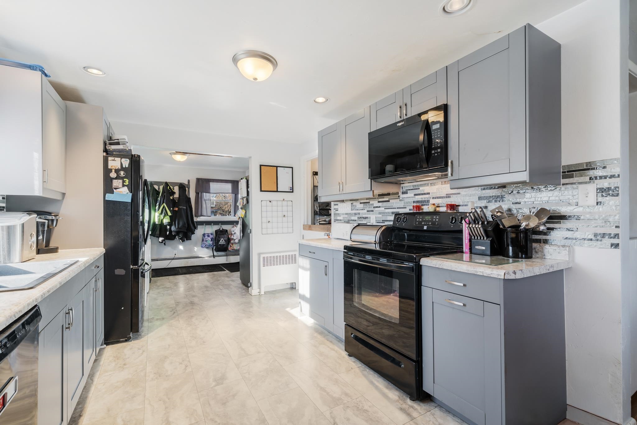 1338 Racine Road Menasha, WI 54952 - Photo 8 of 32