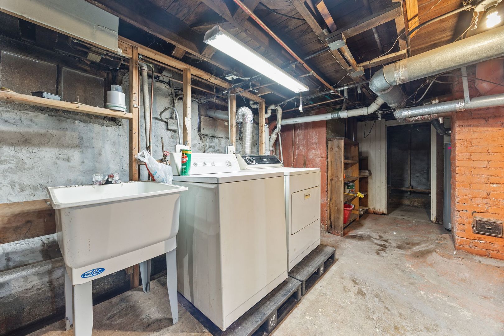 605 Keep Avenue Elgin, IL 60120 - Photo 26 of 34