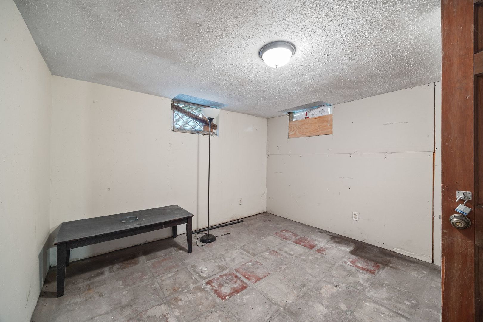 605 Keep Avenue Elgin, IL 60120 - Photo 28 of 34