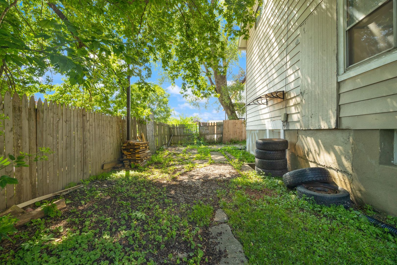 605 Keep Avenue Elgin, IL 60120 - Photo 30 of 34