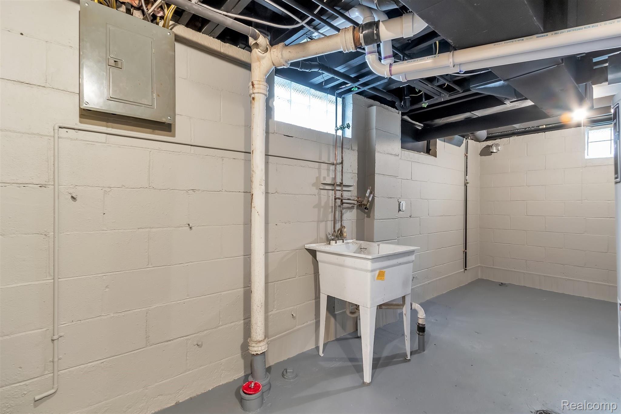 7586 Pelham Road Taylor, MI 48180 - Photo 38 of 46 PRIVATE LAUNDRY ROOM/BASEMENT