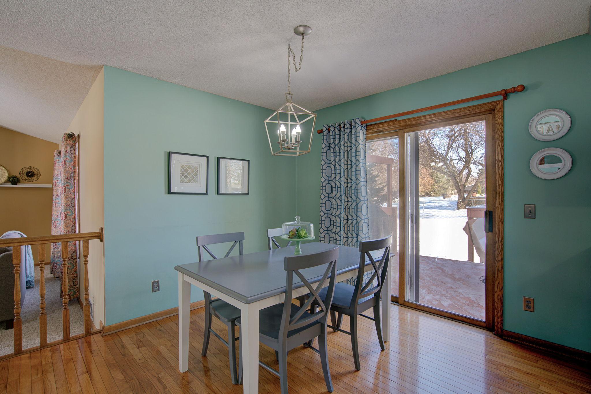 4585 Cliff Ridge Court Eagan, MN 55123 - Photo 5 of 21 Gallery Image 5