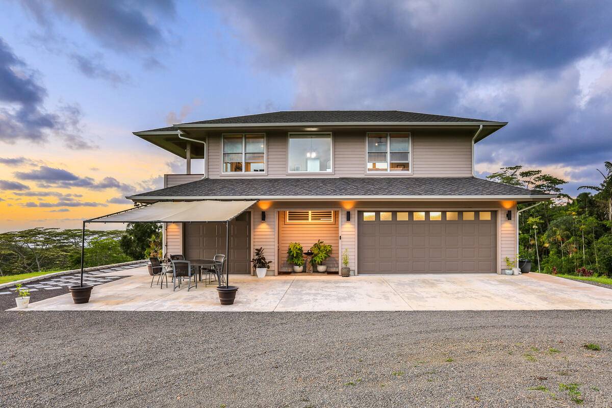 4858 Kahiliholo Road, Unit #3 Kilauea, HI 96754 - Photo 22 of 22 a view of a house with a patio
