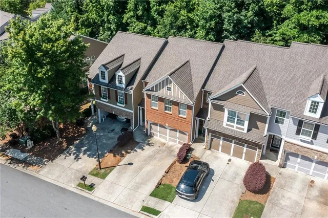 $302,000 | 2610 Pierce Brennen Court Northeast, Lawrenceville, GA 30043