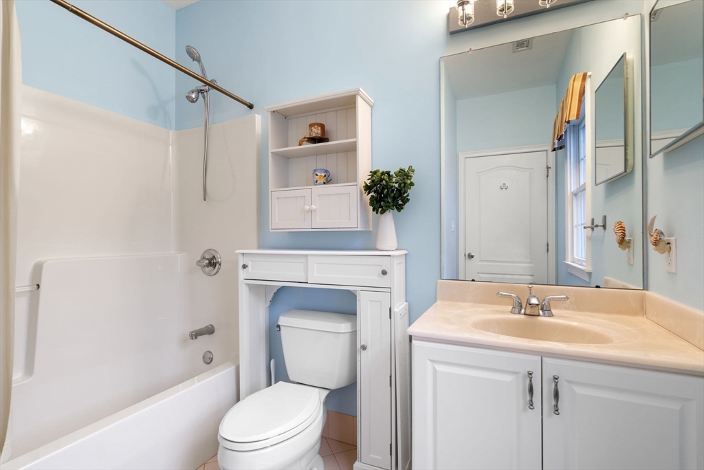 8 Overlook Road Hopkinton, MA 01748 - Photo 29 of 42 Gallery Image 29