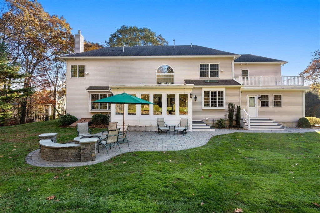 8 Overlook Road Hopkinton, MA 01748 - Photo 3 of 42 Gallery Image 3