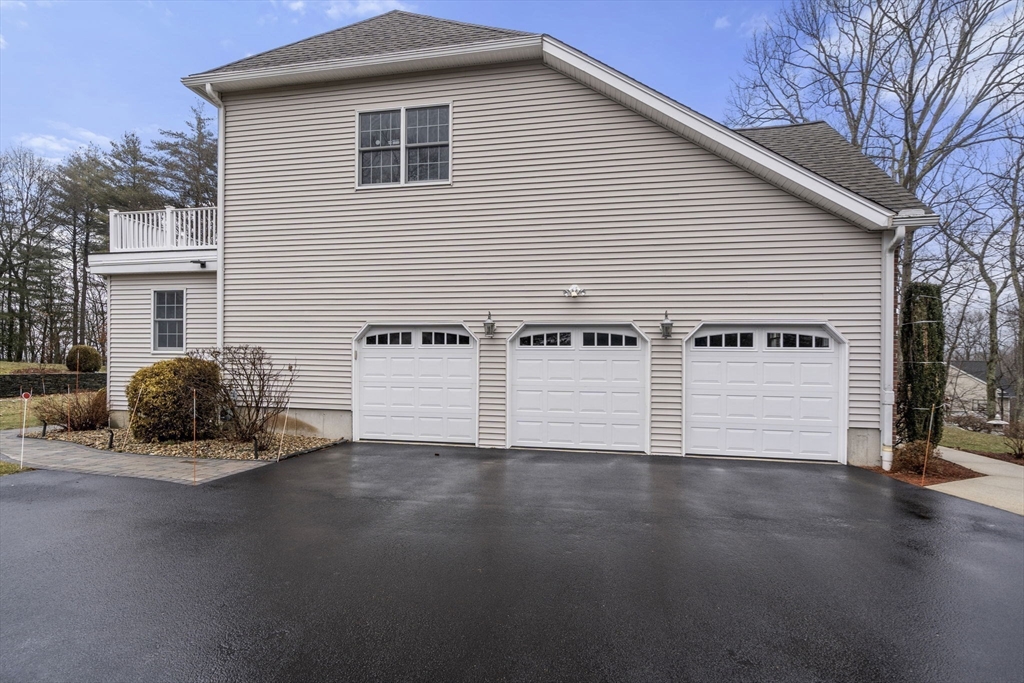 8 Overlook Road Hopkinton, MA 01748 - Photo 39 of 42 Gallery Image 39