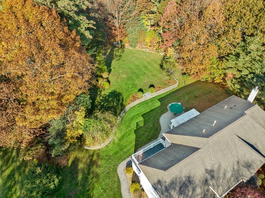 8 Overlook Road Hopkinton, MA 01748 - Photo 7 of 42 Gallery Image 7