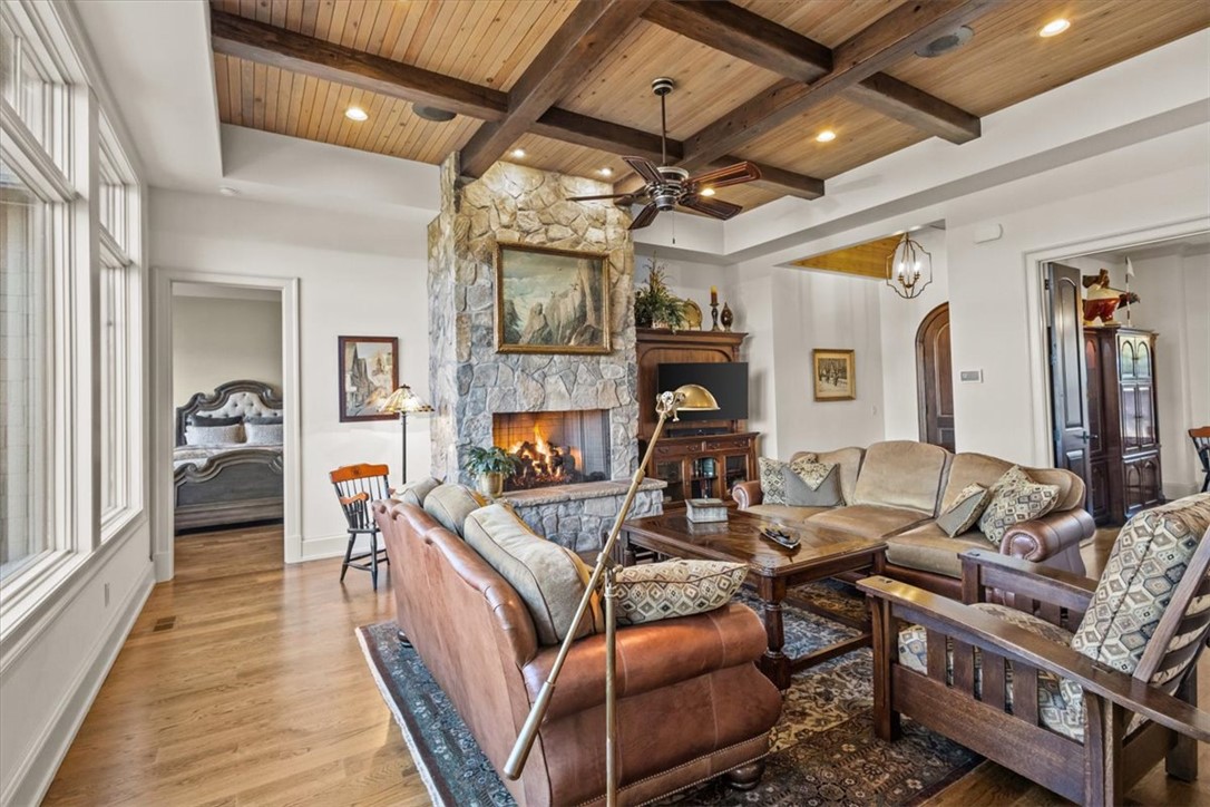 103 9 Bark Way Sunset, SC 29685 - Photo 12 of 50 Gallery Image 12