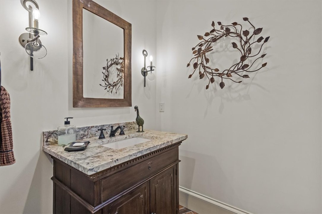 103 9 Bark Way Sunset, SC 29685 - Photo 21 of 50 Powder Room-Main floor