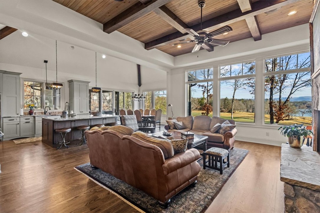 103 9 Bark Way Sunset, SC 29685 - Photo 5 of 50 Gallery Image 5