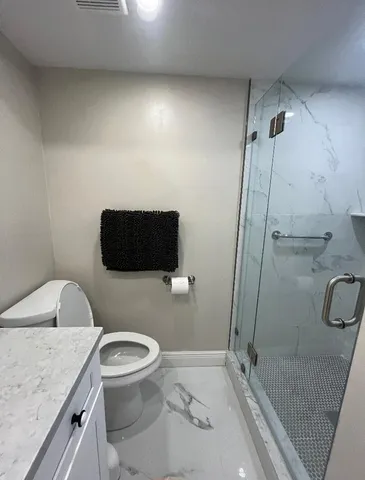 $1,995 | 253 Burgundy Avenue, Delray Beach, FL 33484