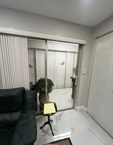 $1,995 | 253 Burgundy Avenue, Delray Beach, FL 33484