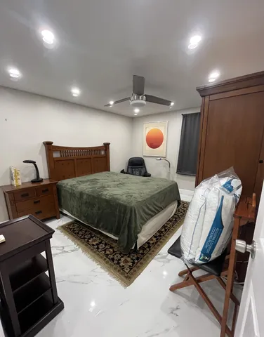 $1,995 | 253 Burgundy Avenue, Delray Beach, FL 33484