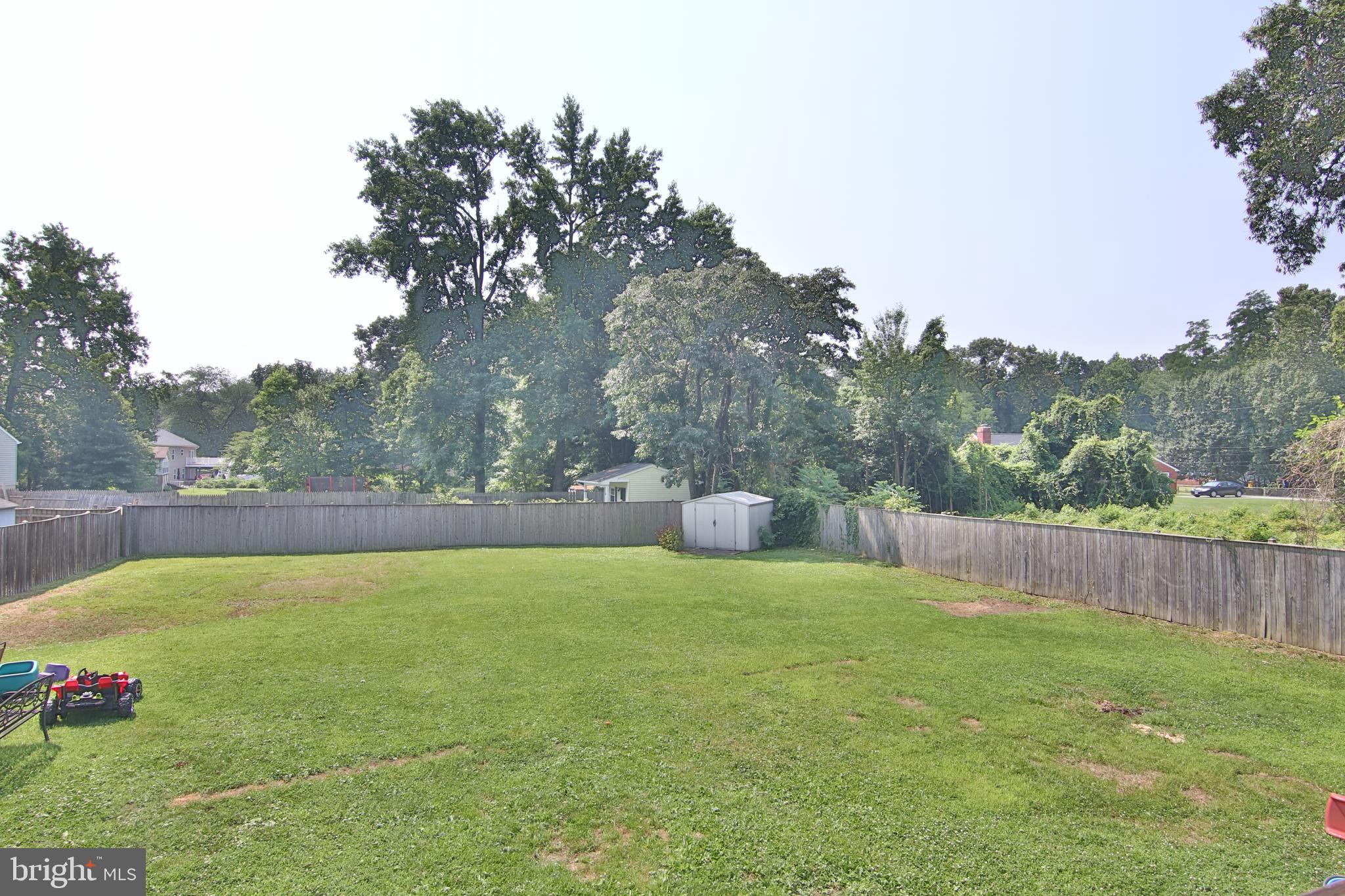 705 Powhatan Beach Road Pasadena, MD 21122 - Photo 21 of 22 Rear Fenced Yard