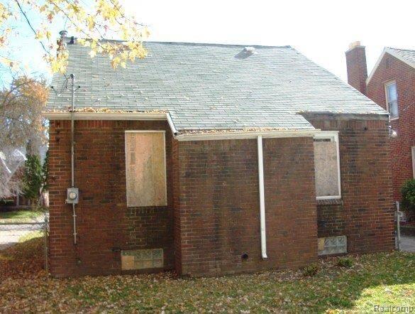 10407 Roxbury Street Detroit, MI 48224 - Photo 2 of 4 261-837076 - Back