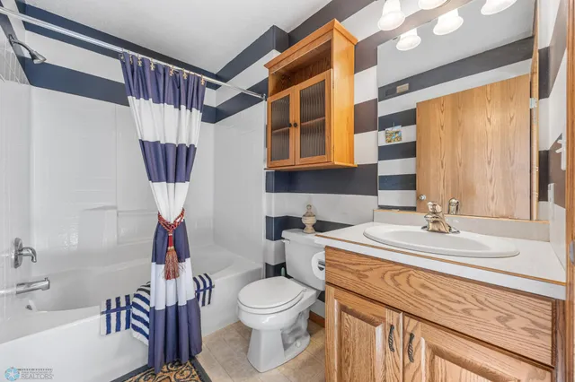 $309,000 | 600 32nd Street North, Moorhead, MN 56560