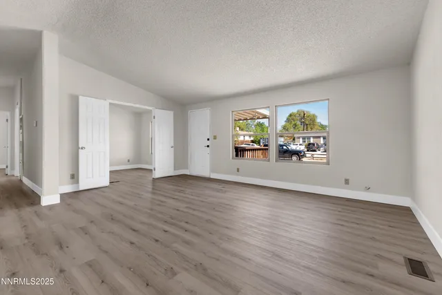 $339,900 | 5136 Sun Valley Boulevard, Sun Valley, NV 89433