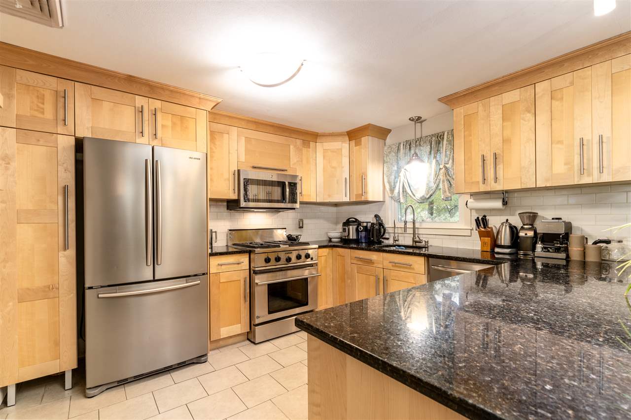 14 Century Road Nashua, NH 03064 - Photo 6 of 26