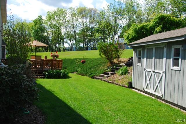 210 Ruth Road Bath, PA 18014 - Photo 2 of 8