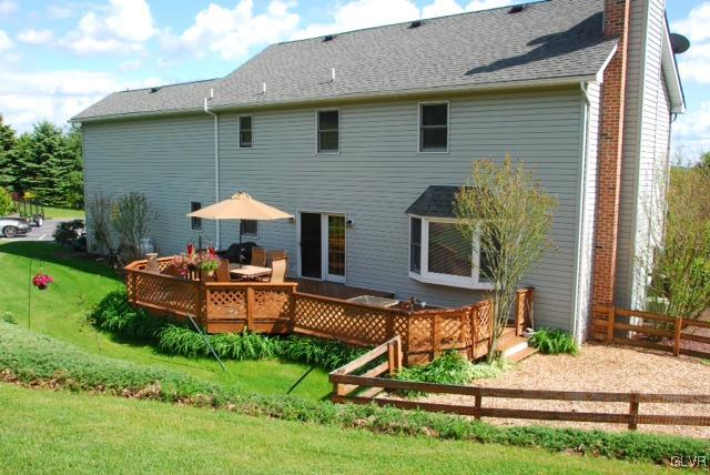 210 Ruth Road Bath, PA 18014 - Photo 4 of 8