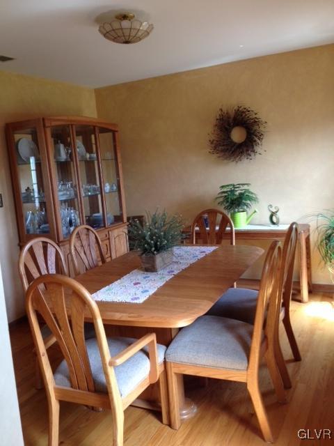 210 Ruth Road Bath, PA 18014 - Photo 6 of 8