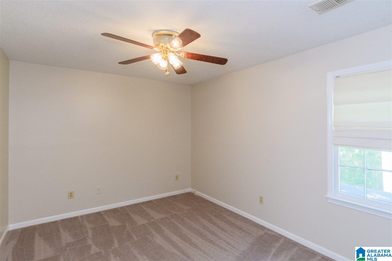 1043 Independence Court Alabaster, AL 35007 - Photo 29 of 39