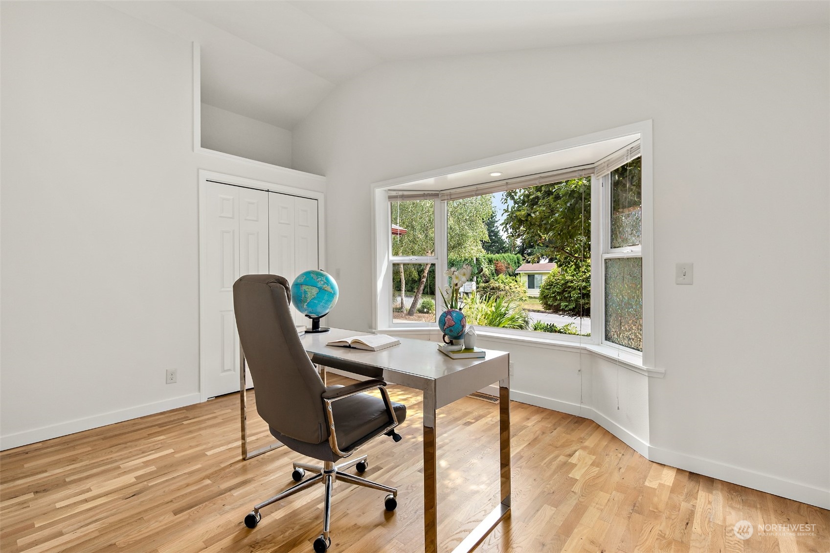 10020 Northeast 201st Street Bothell, WA 98011 - Photo 23 of 40 Gallery Image 23