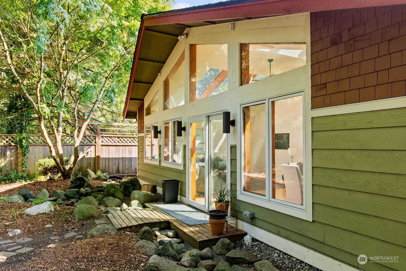 10020 Northeast 201st Street Bothell, WA 98011 - Photo 28 of 40 Gallery Image 28