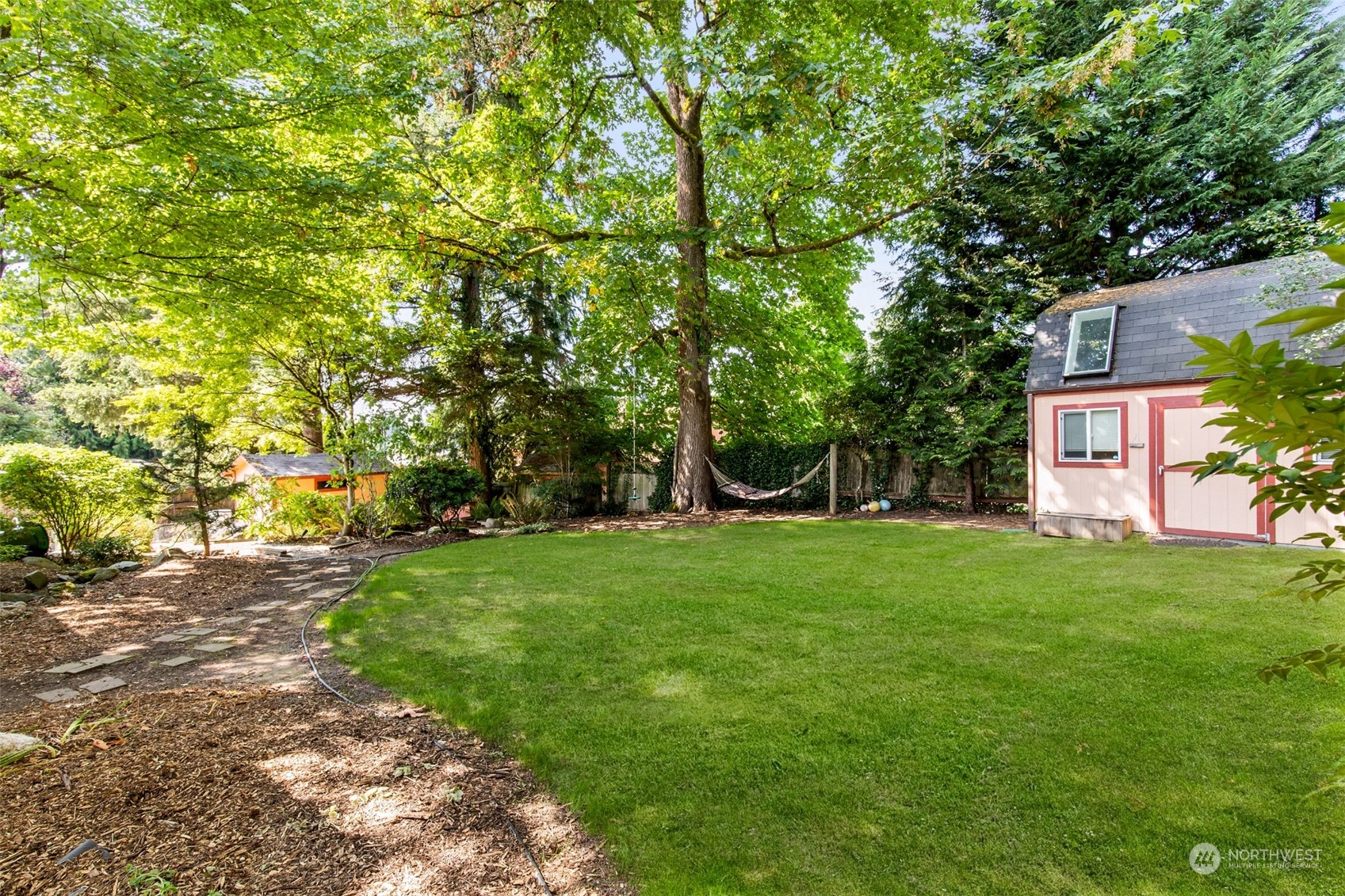 10020 Northeast 201st Street Bothell, WA 98011 - Photo 31 of 40 Gallery Image 31