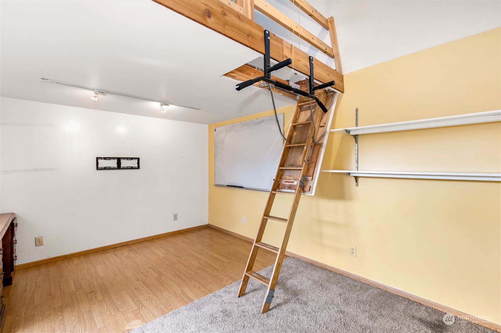 10020 Northeast 201st Street Bothell, WA 98011 - Photo 33 of 40 Gallery Image 33