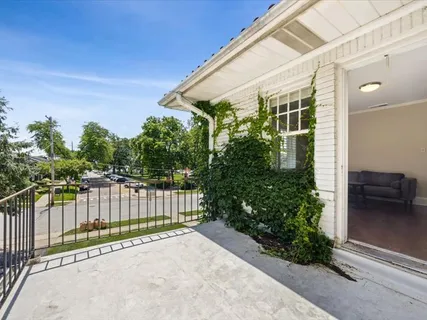$1,350,000 | 201 West Union Avenue, Wheaton, IL 60187
