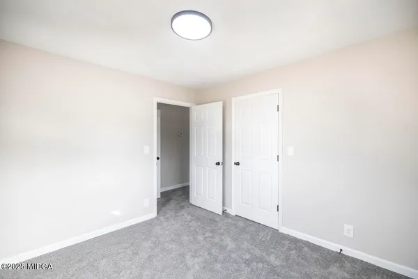 $240,000 | 2311 Gwendale Drive East, Lizella, GA 31052